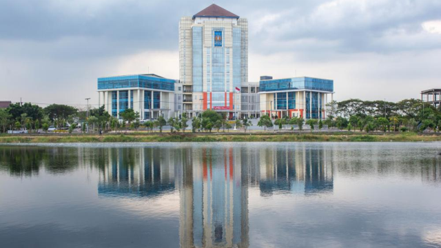 6 Alasan Mengapa Universitas Negeri Surabaya (UNESA) Menjadi Salah Satu Kampus Terbaik di Indonesia